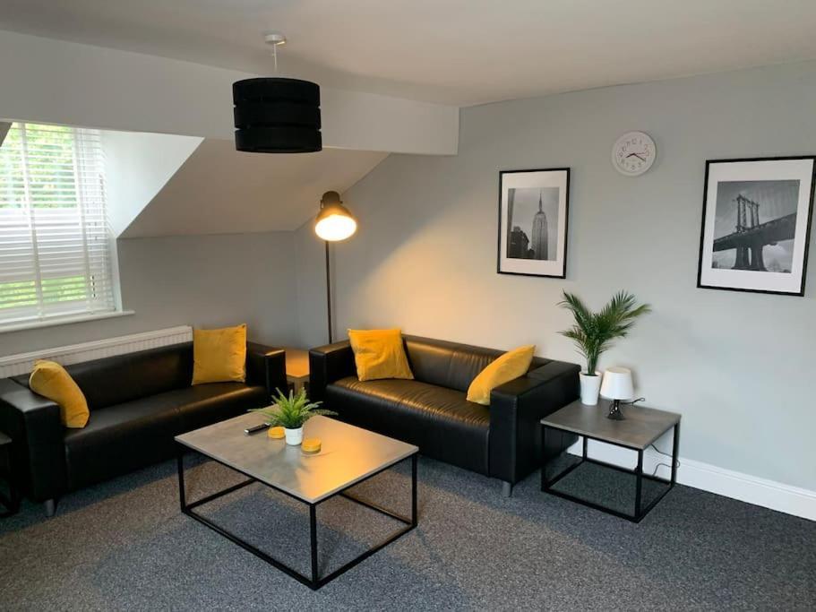 Fantastic Large 2 X Bedroom Flat, Free Parking Sale Ngoại thất bức ảnh